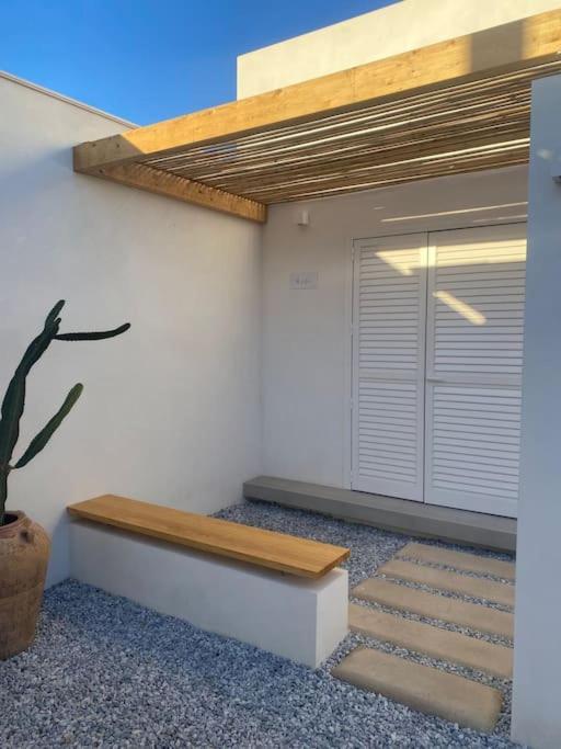 Entrellacunes El Poble Nou del Delta Exterior foto